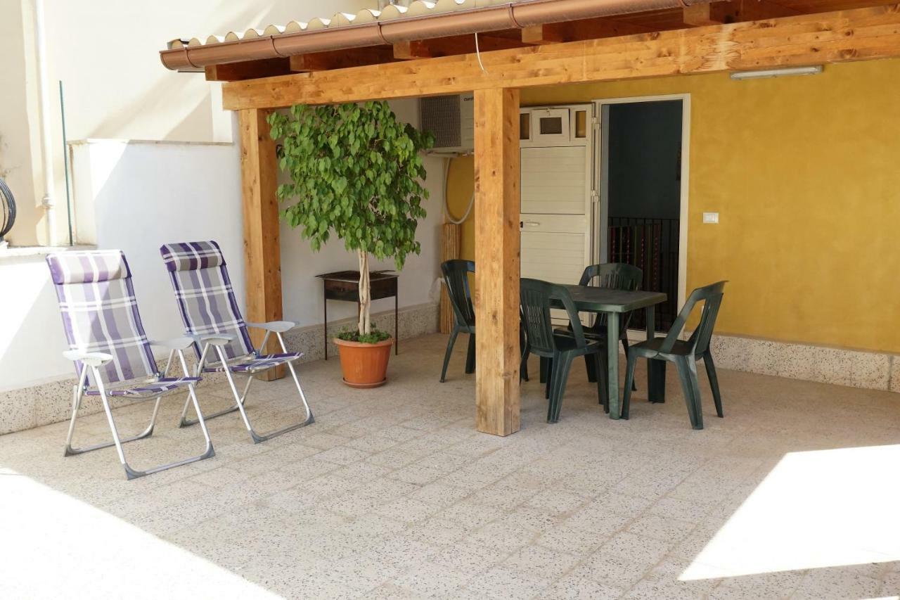 Casa Vacanza Il Ciliegio Noto Exterior photo