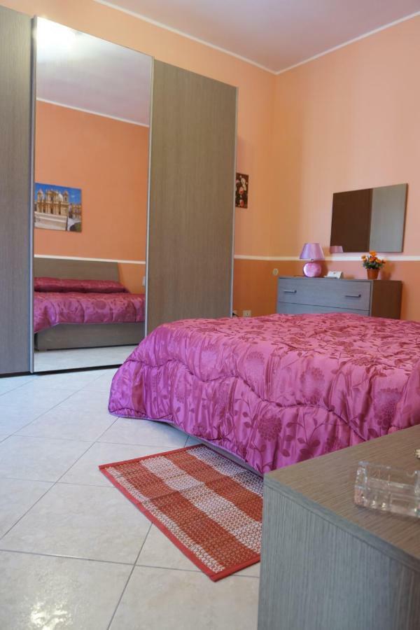 Casa Vacanza Il Ciliegio Noto Exterior photo